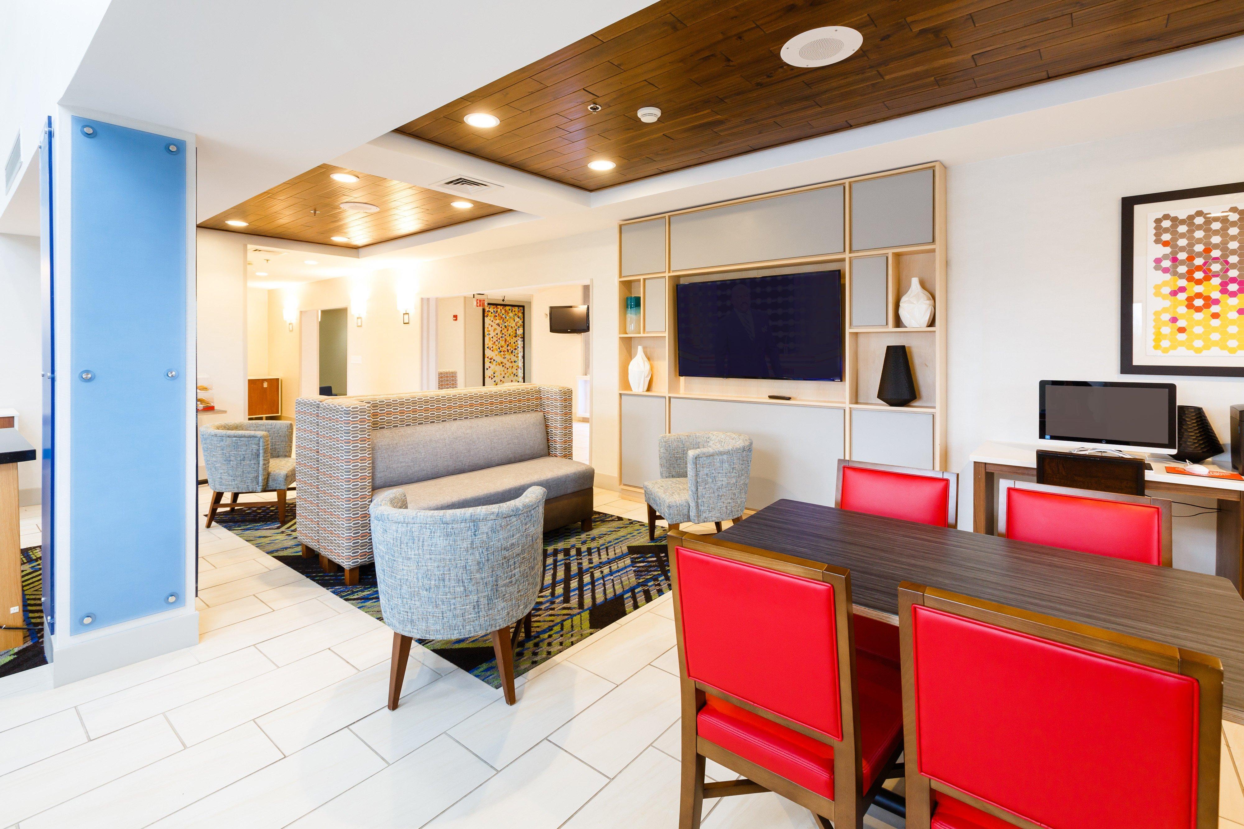 Holiday Inn Express & Suites Shelbyville By Ihg Экстерьер фото