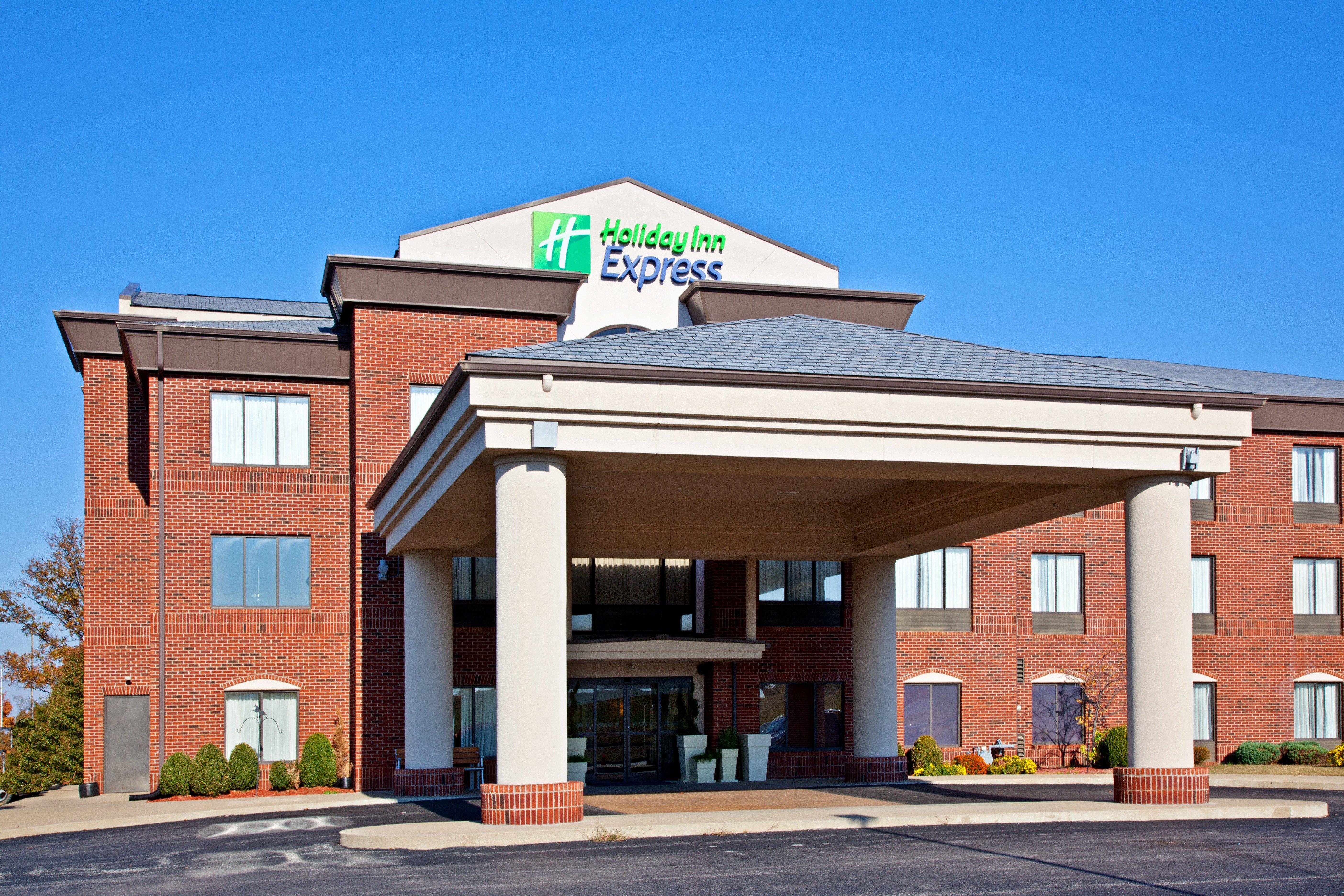 Holiday Inn Express & Suites Shelbyville, An Ihg Hotel Экстерьер фото