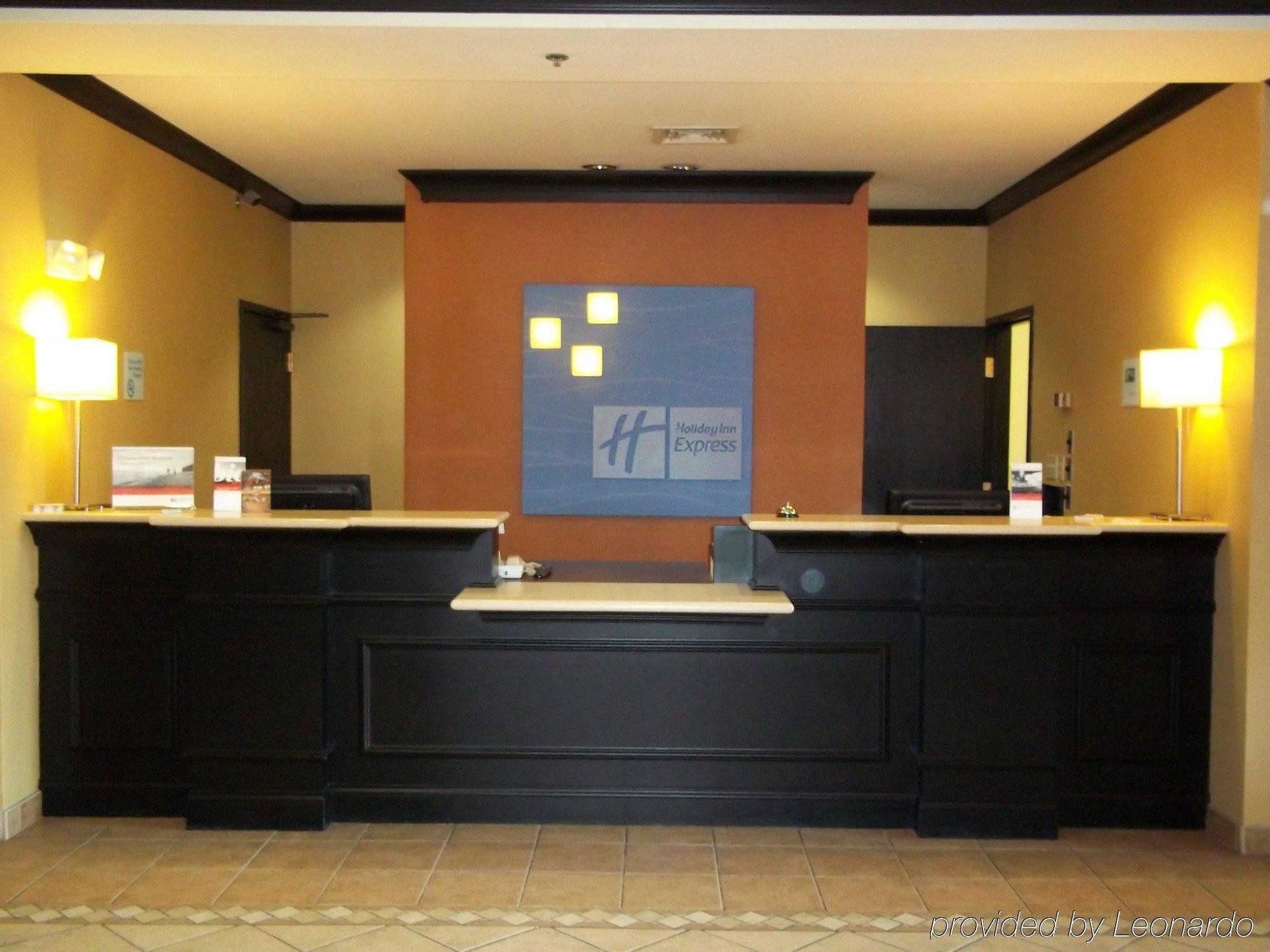 Holiday Inn Express & Suites Shelbyville, An Ihg Hotel Экстерьер фото